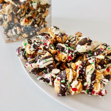 Load image into Gallery viewer, Gingerbread Peppermint Crunch (NEW SIZE - 4&quot; cube box)
